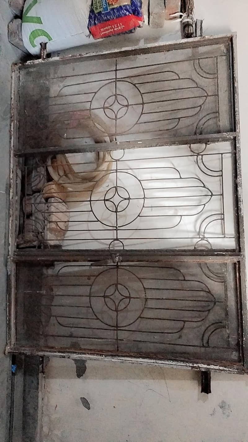 iron window 1