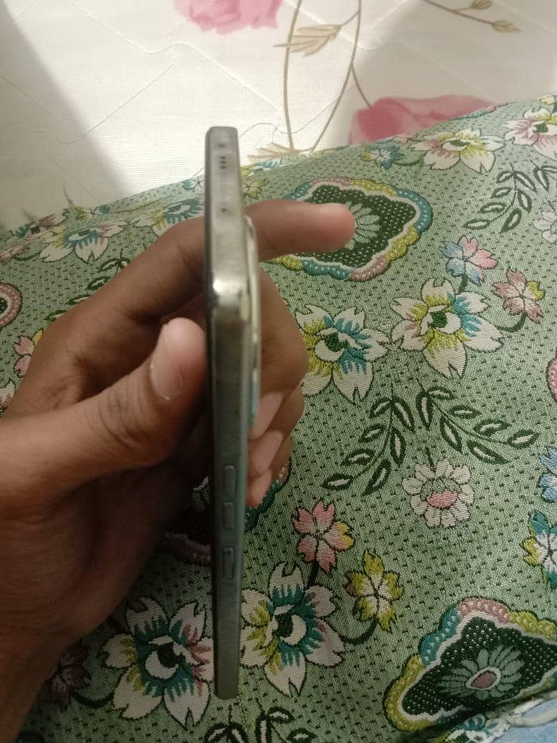 Tecno CAMON 30 4