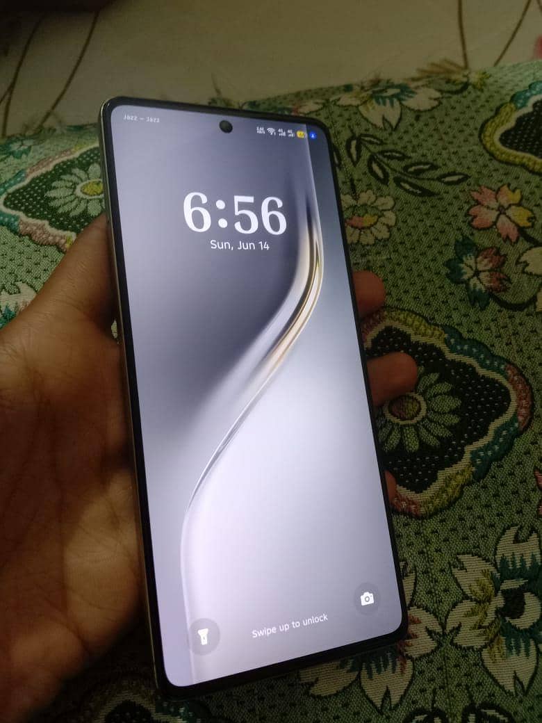 Tecno CAMON 30 8