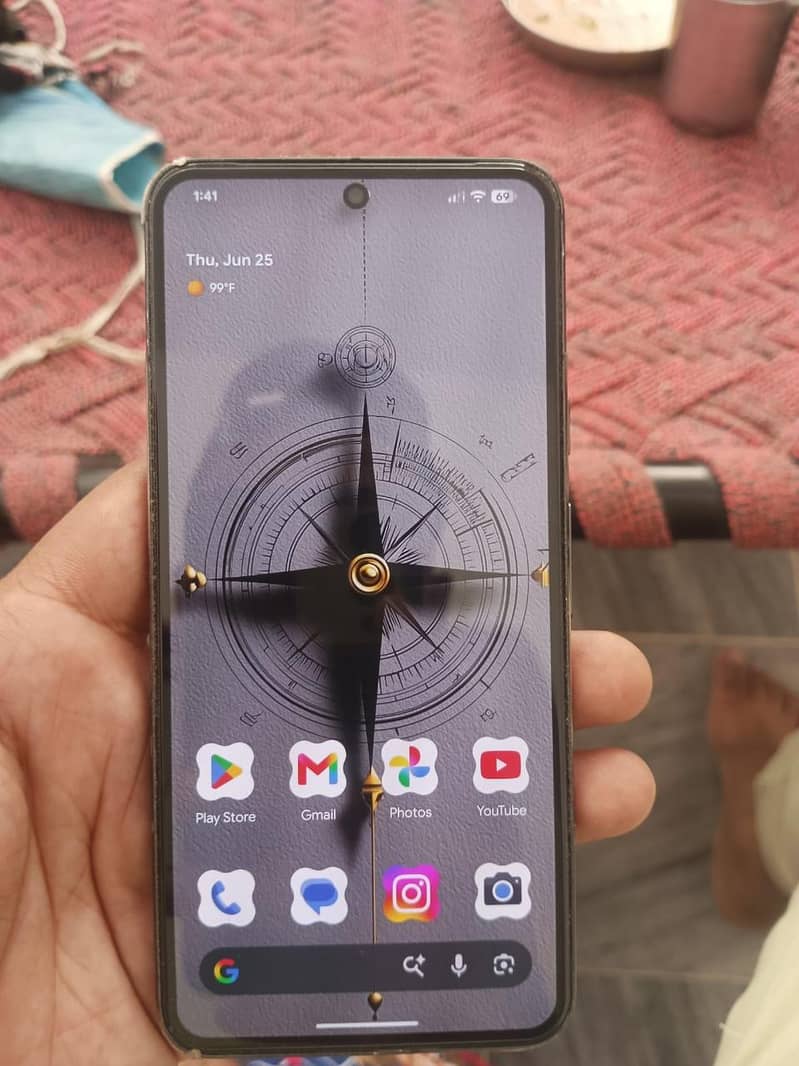 google pixel 8 4