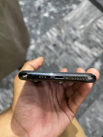 Apple iPhone XS