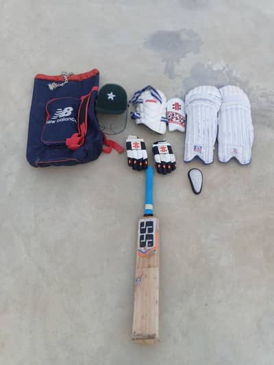 complete cricket kit  in good condition