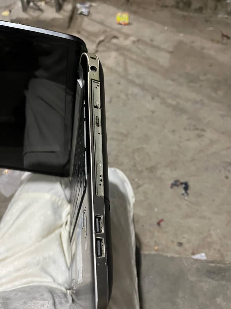 Laptop 7