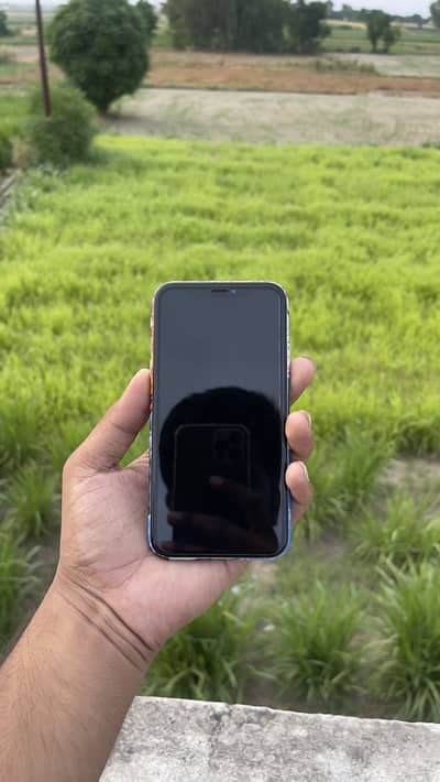 I phone xr non pta 64gb 83 battery health