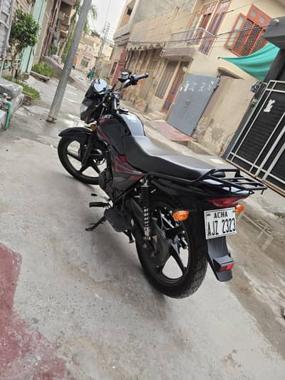 Suzuki GR 150