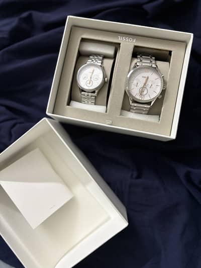 New fossil him & her watch set