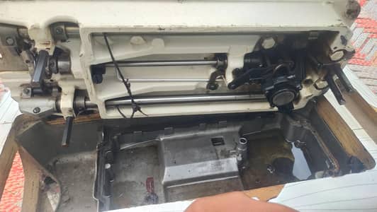 sewing auto machine