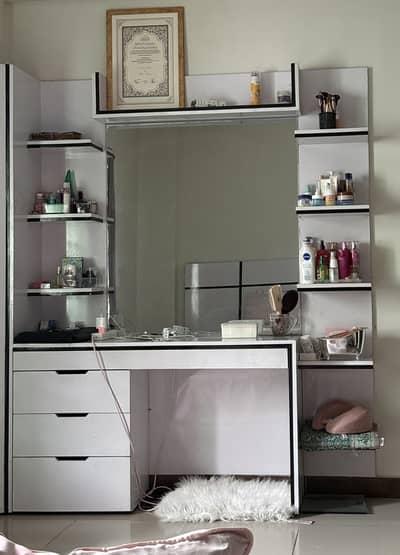 Dressing Table with Mirror and Shelves — White with Black Border
