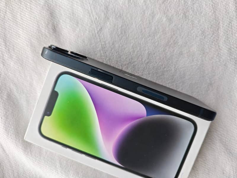 Apple iPhone 14 2