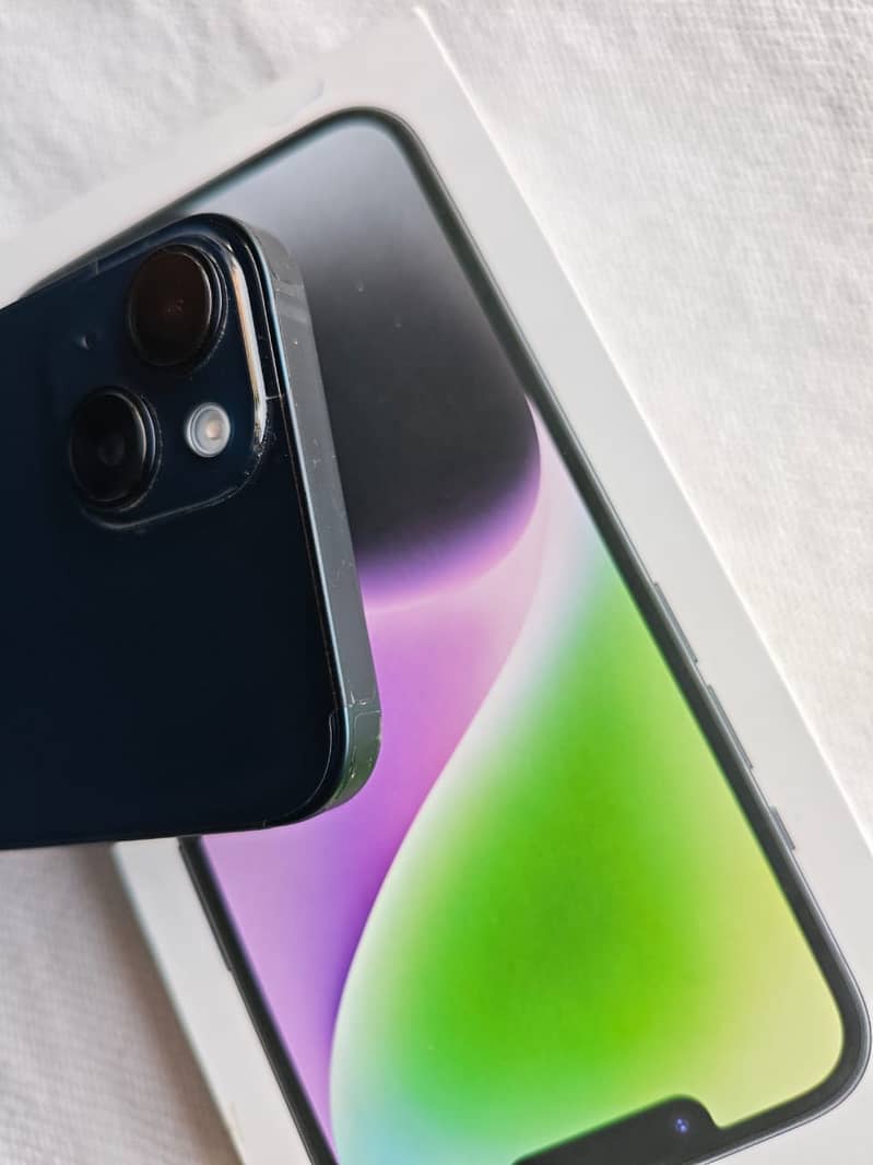 Apple iPhone 14 3