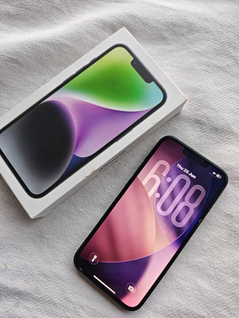 Apple iPhone 14 4