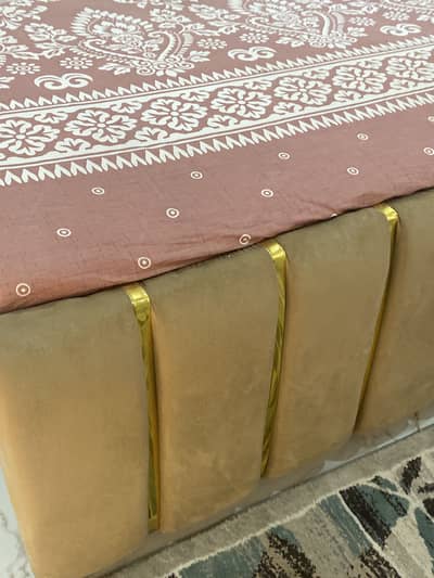 Single bed