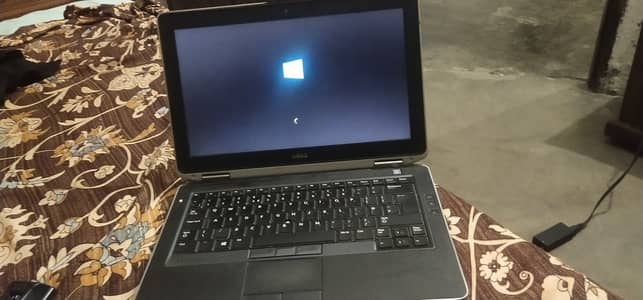 Dell latitude E6330 i3 3rd gen