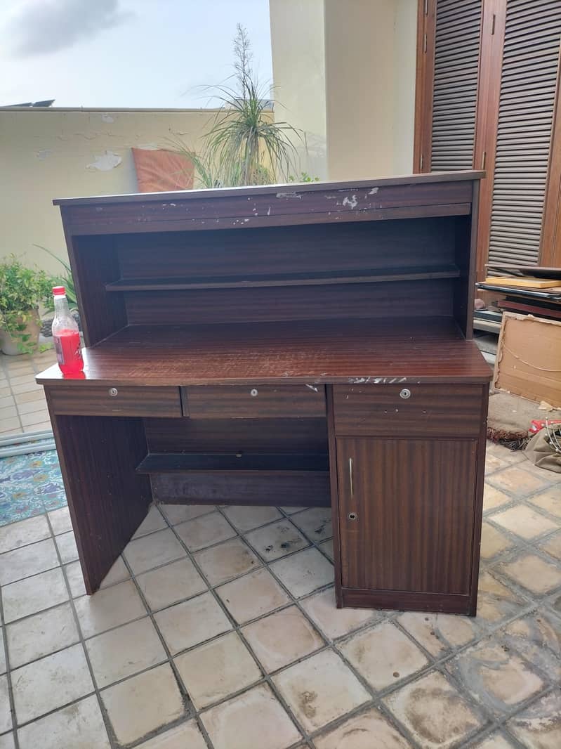 study table or computer table 0