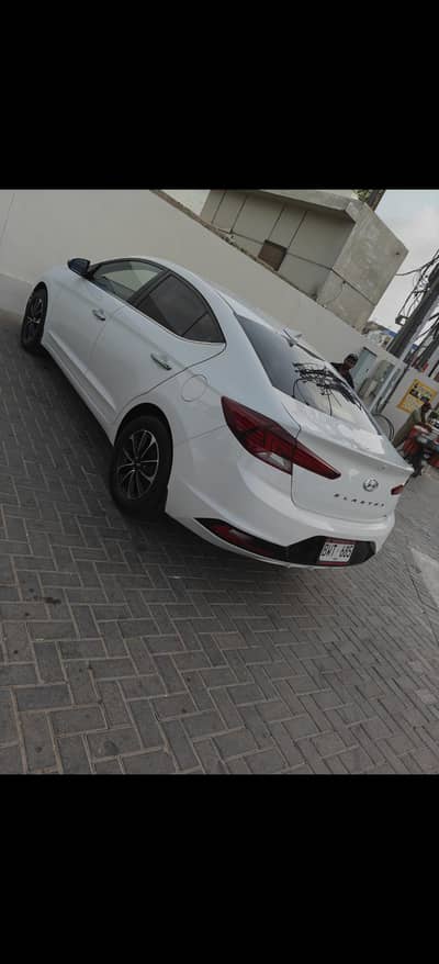 hyndia elantra GL 1.6
