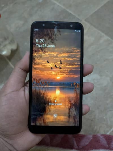 Samsung Mobile J4 Plus