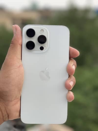 Apple iPhone 15 Pro Max