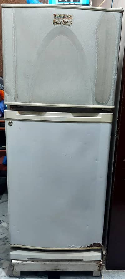 Urgently Sale Personal Used Refrigerator