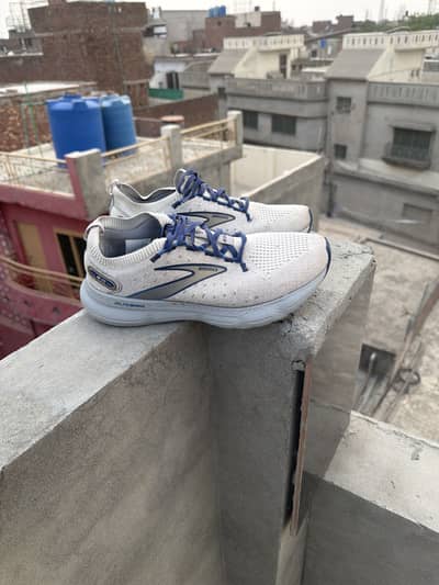 Mens shoes