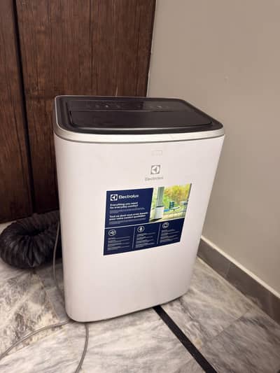 ELECTROLUX PORTABLE AC