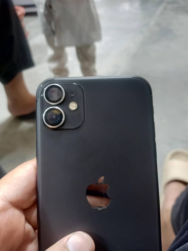Apple iPhone 11 5