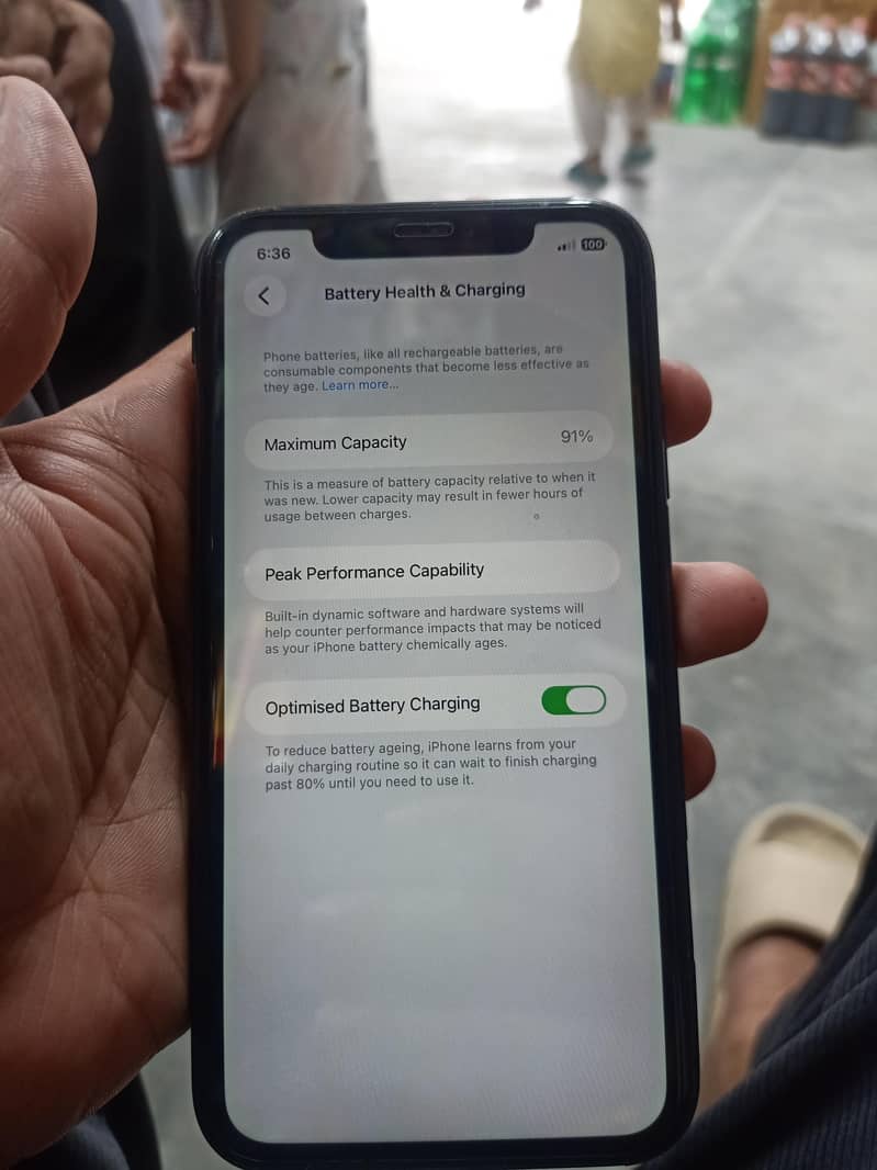 Apple iPhone 11 6