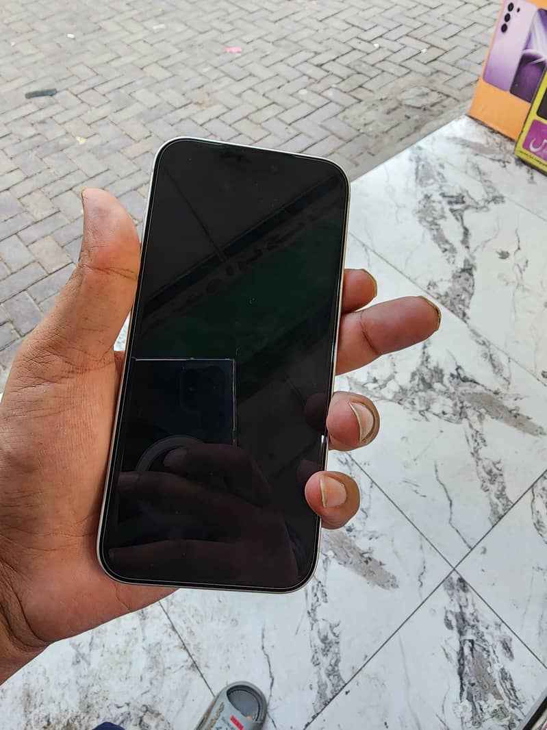 Apple iPhone 17 Pro Max 5