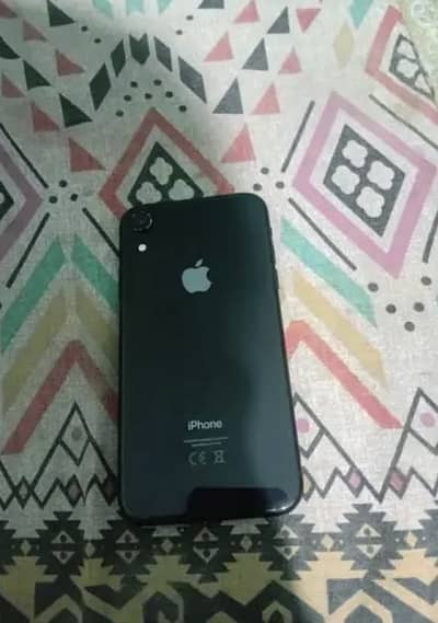 Apple iPhone XR