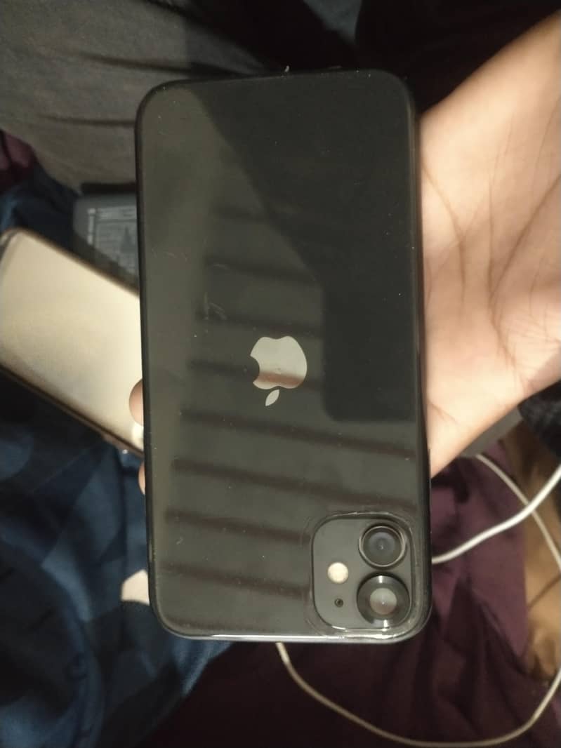 Apple iPhone 11 2
