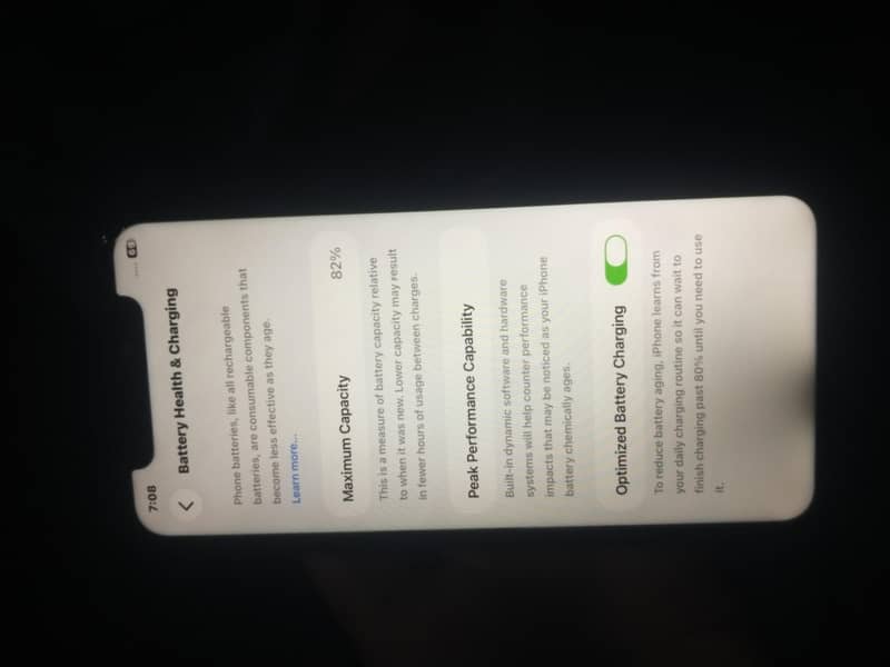 Apple iPhone 11 4