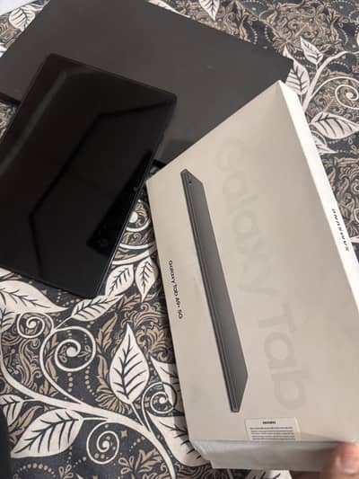 Samsung Mobile A9+