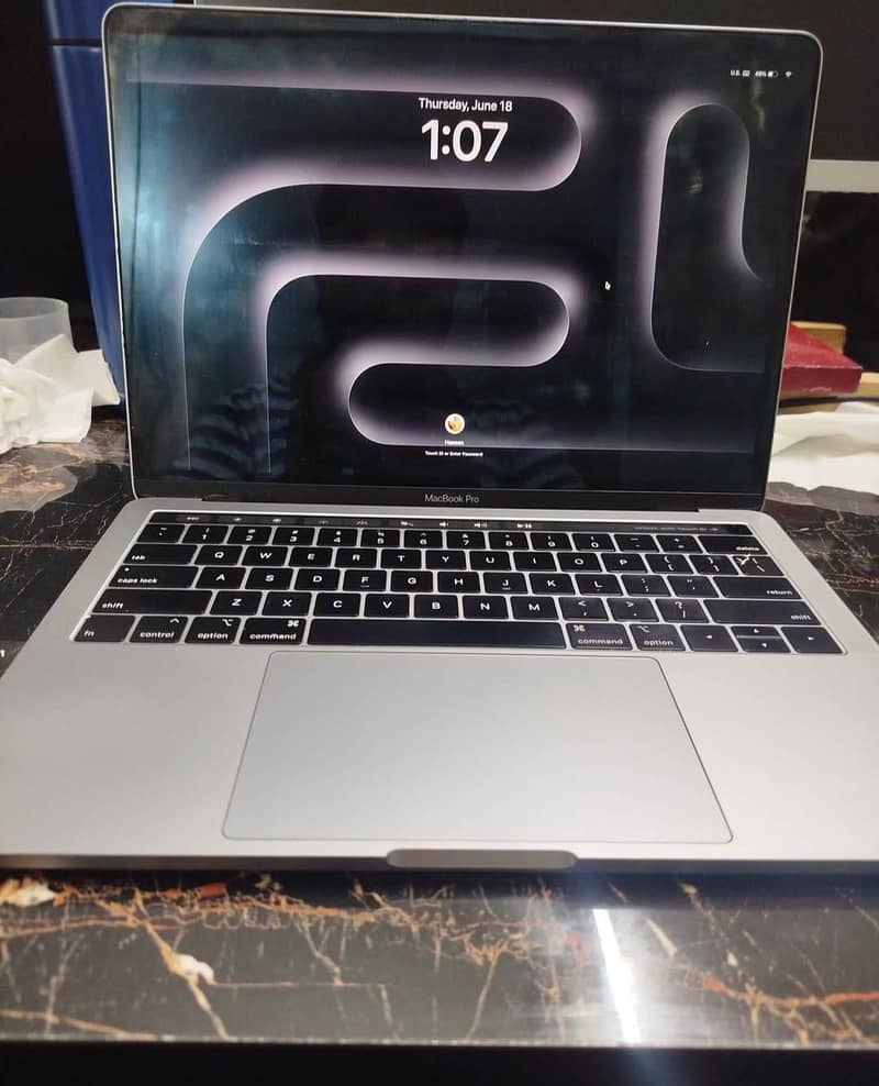 macbook pro 2018 0