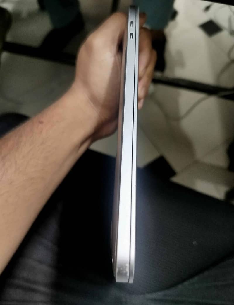 macbook pro 2018 5