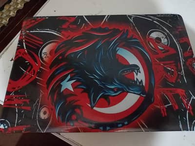 core I 5 6 janrestion 8/128 SSD with charger