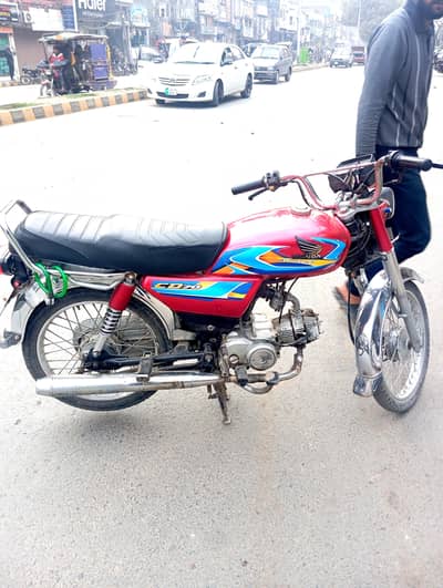 road prince for sale good condition ( average bohot kamal degi )