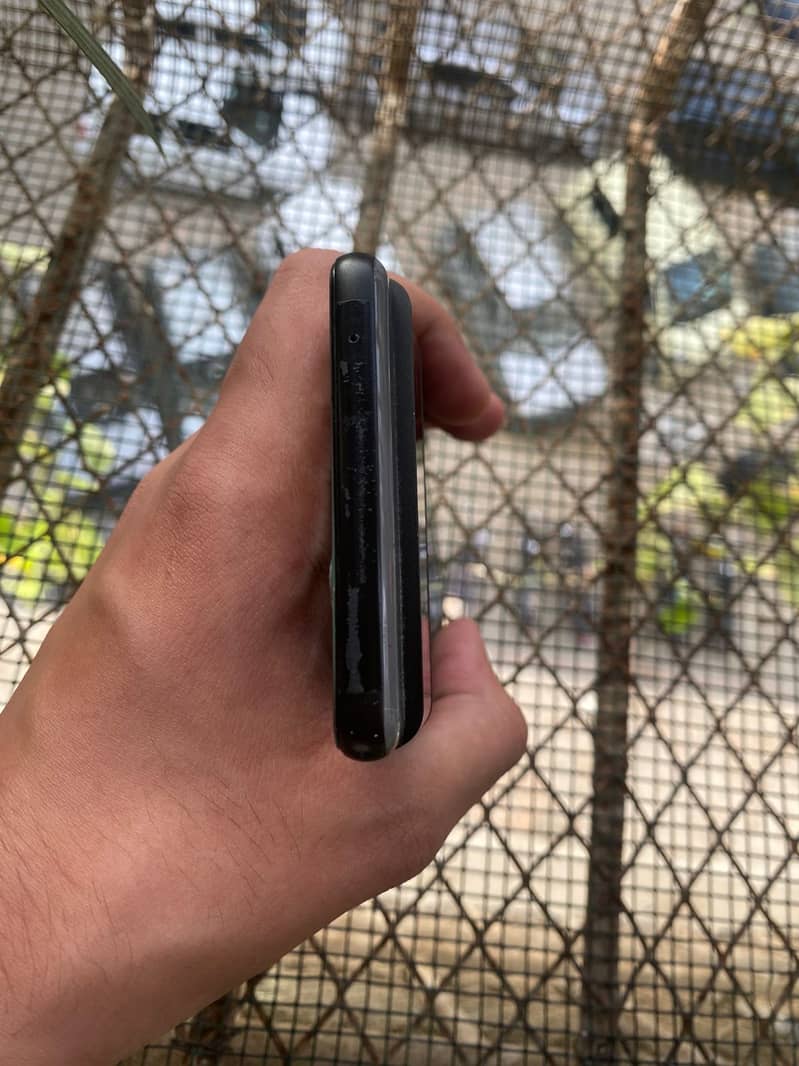 Google Pixel 6 5