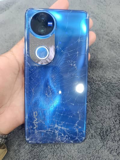Vivo V50 12/256 back crack complete box