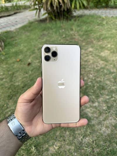 Apple iPhone 11 Pro Max 256GB Gold – Factory Unlocked