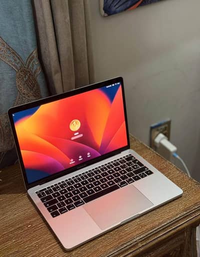 Mac Book Pro 2017 16/512