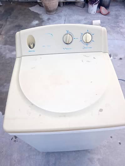 Single Tub Washing Machine
