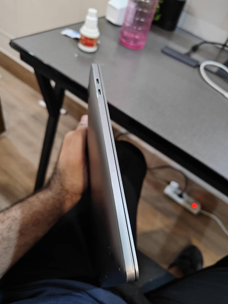 Macbook pro M1 4