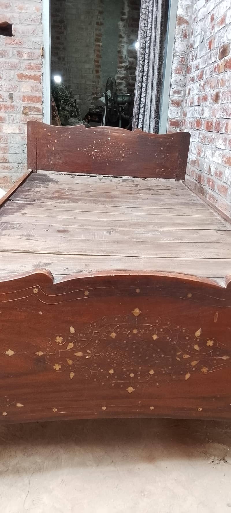 single bed 0