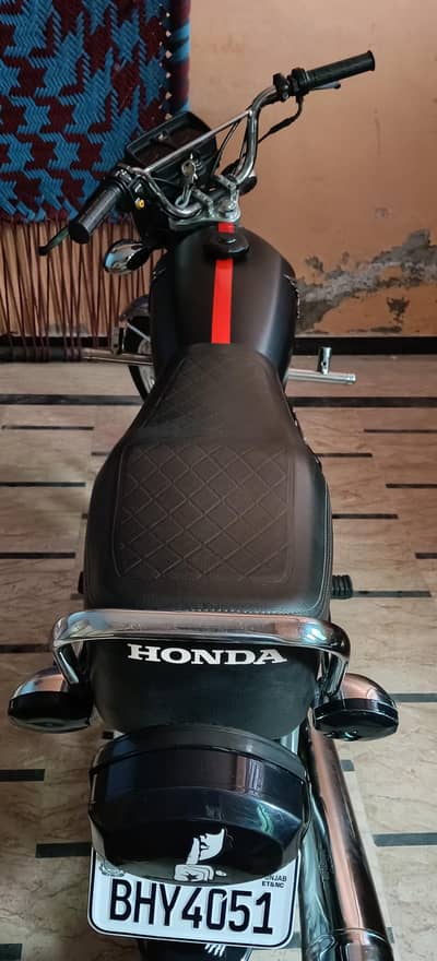 Honda CG 125 available for sale