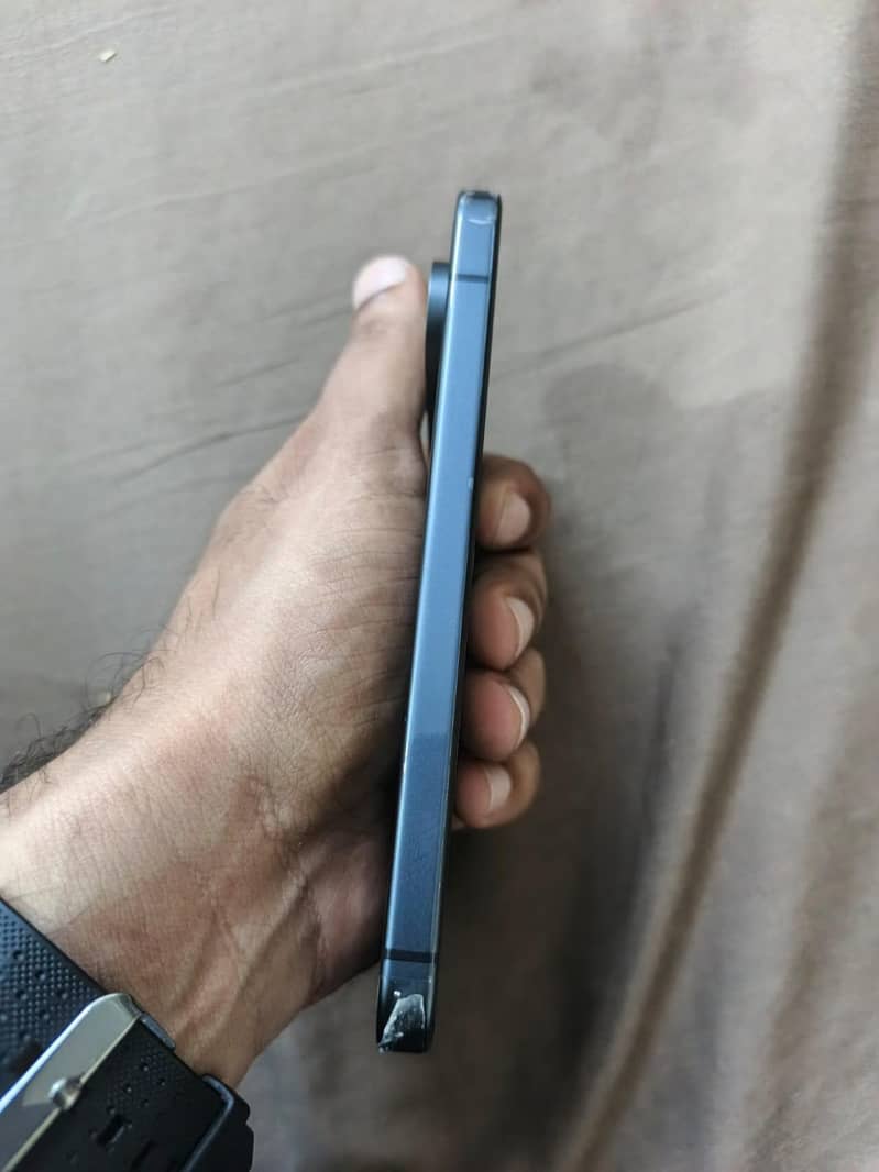 Google Pixel 9 2