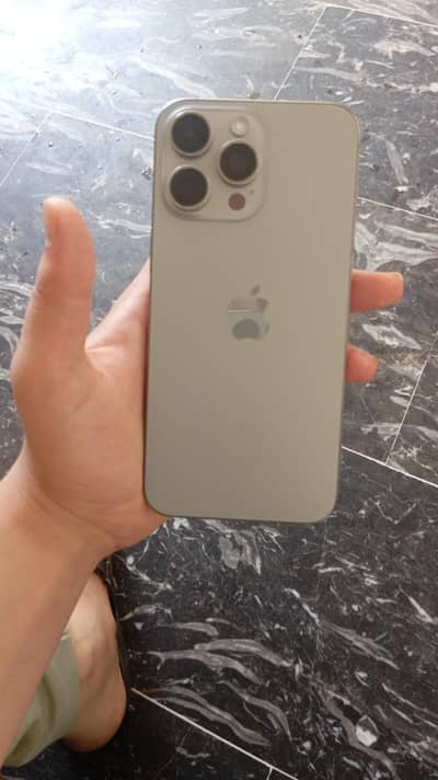 Apple iPhone 15 Pro Max 265