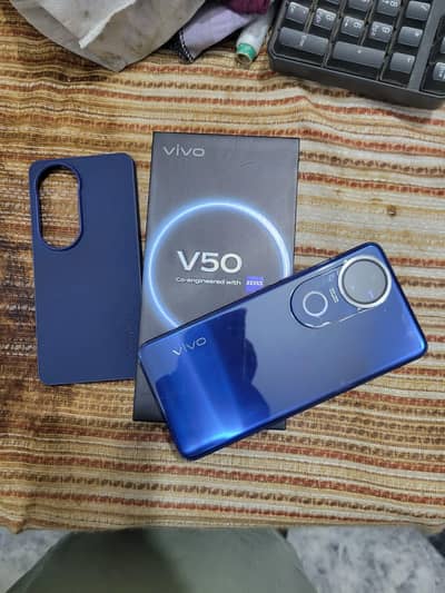 Vivo V50 12/512 in lush condition for sale
