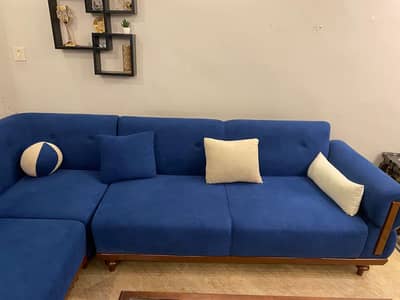 L shape sofa set with Curtains, Blind and 2 stools for sale