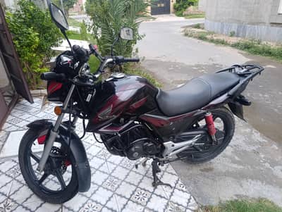 Honda CB 150f