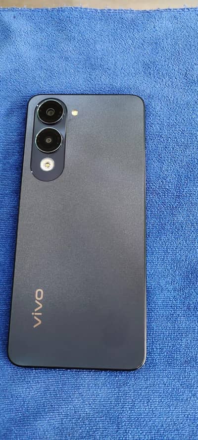Vivo Y04