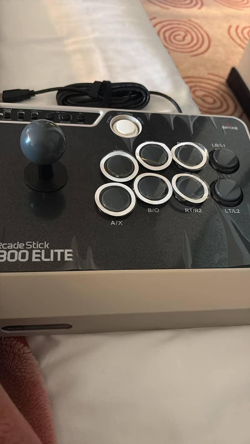 arcade stick 1